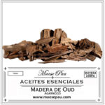 aceite esencial de madera de oud o agar wood